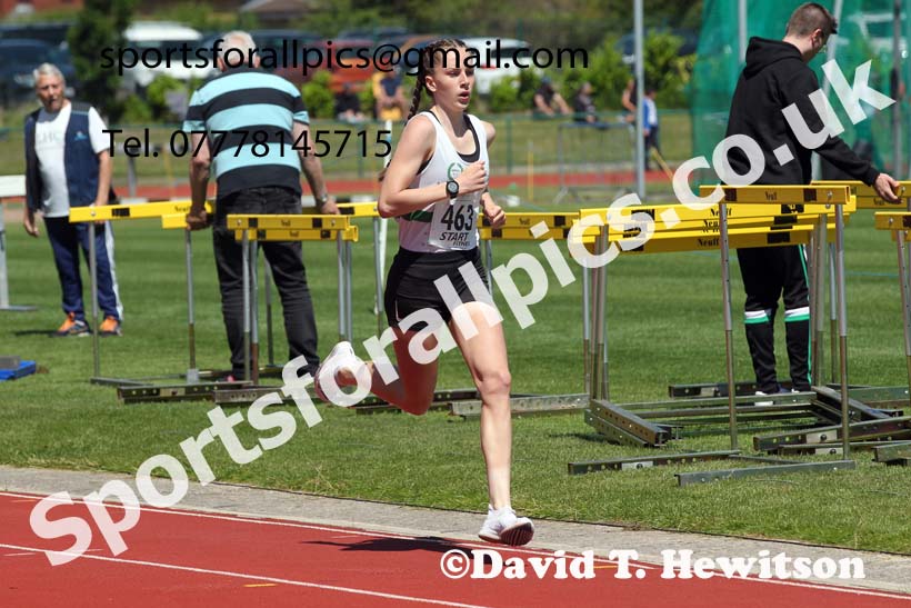 Womens under-20s 1500 metres, 2021 Northern Senior and Under-20s Champs., Leigh. Photo: David T. Hewitson/Sports for All Pics